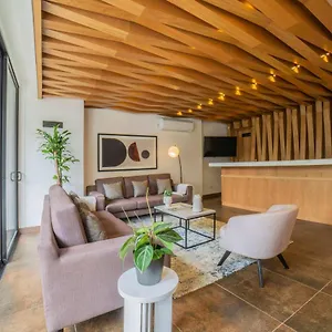 River By Yellowkey Capital Apartment Cali